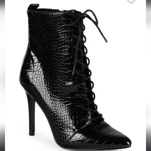 Charles David Passe Croc Booties
